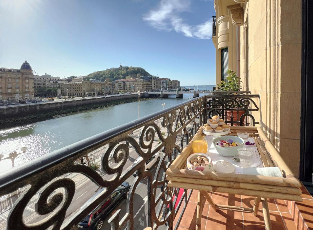 Deluxe Apt-Views To Historic Maria Cristina Hotel San Sebastián Exterior foto