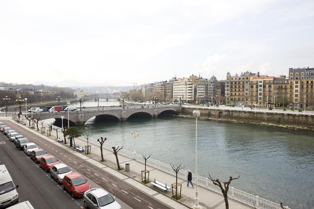 Deluxe Apt-Views To Historic Maria Cristina Hotel San Sebastián Exterior foto